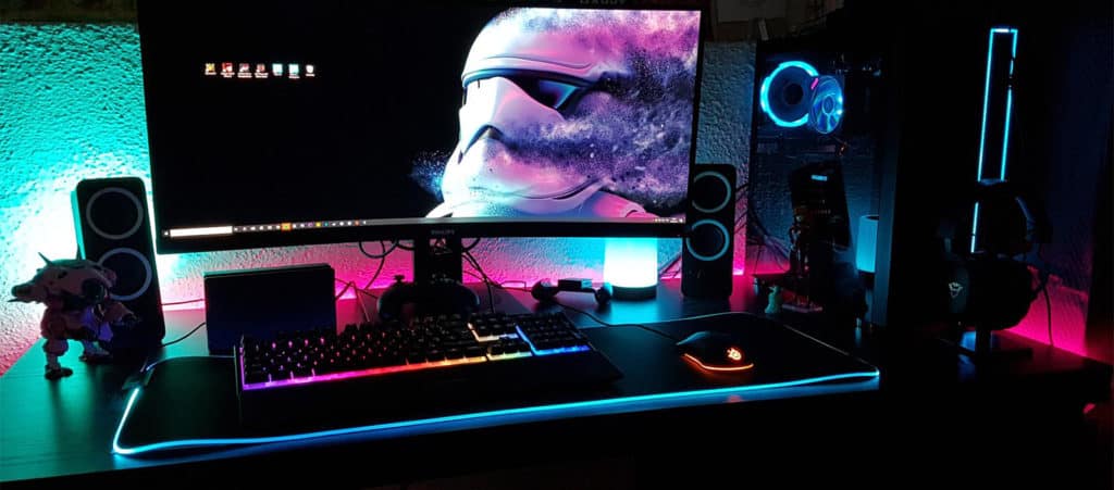 Le SteelSeries Apex 3, la Rival 3 et le QcK Prism Cloth XL