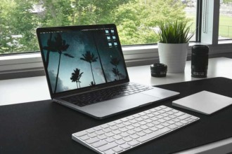 Apple Magic Trackpad 2