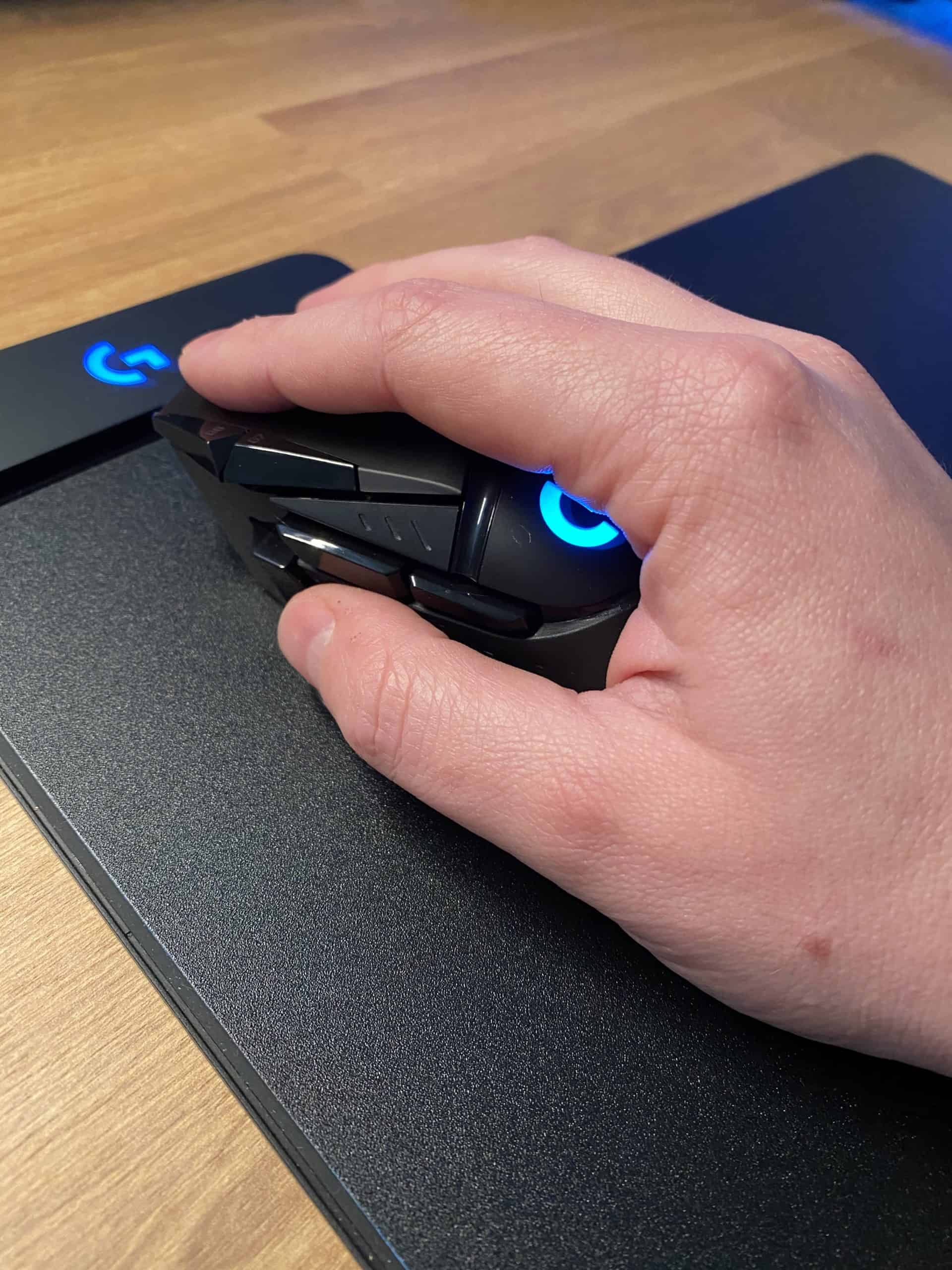 Test G502 X Lightspeed : la souris gaming ultra polyvalente de