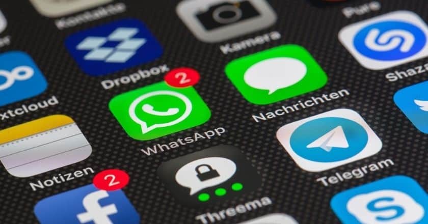 WhatsApp Facebook avis partage données