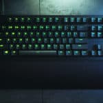 Le visuel officiel du Razer Huntsman V2 TKL