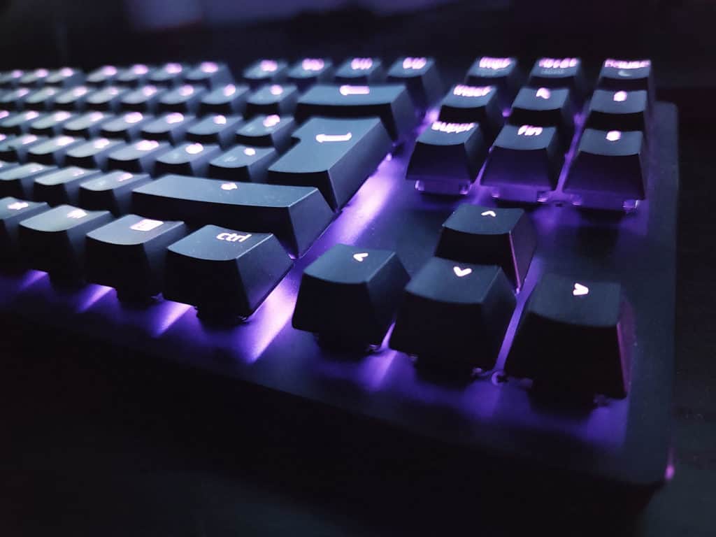 Gros plan sur le Razer Huntsman V2 TKL