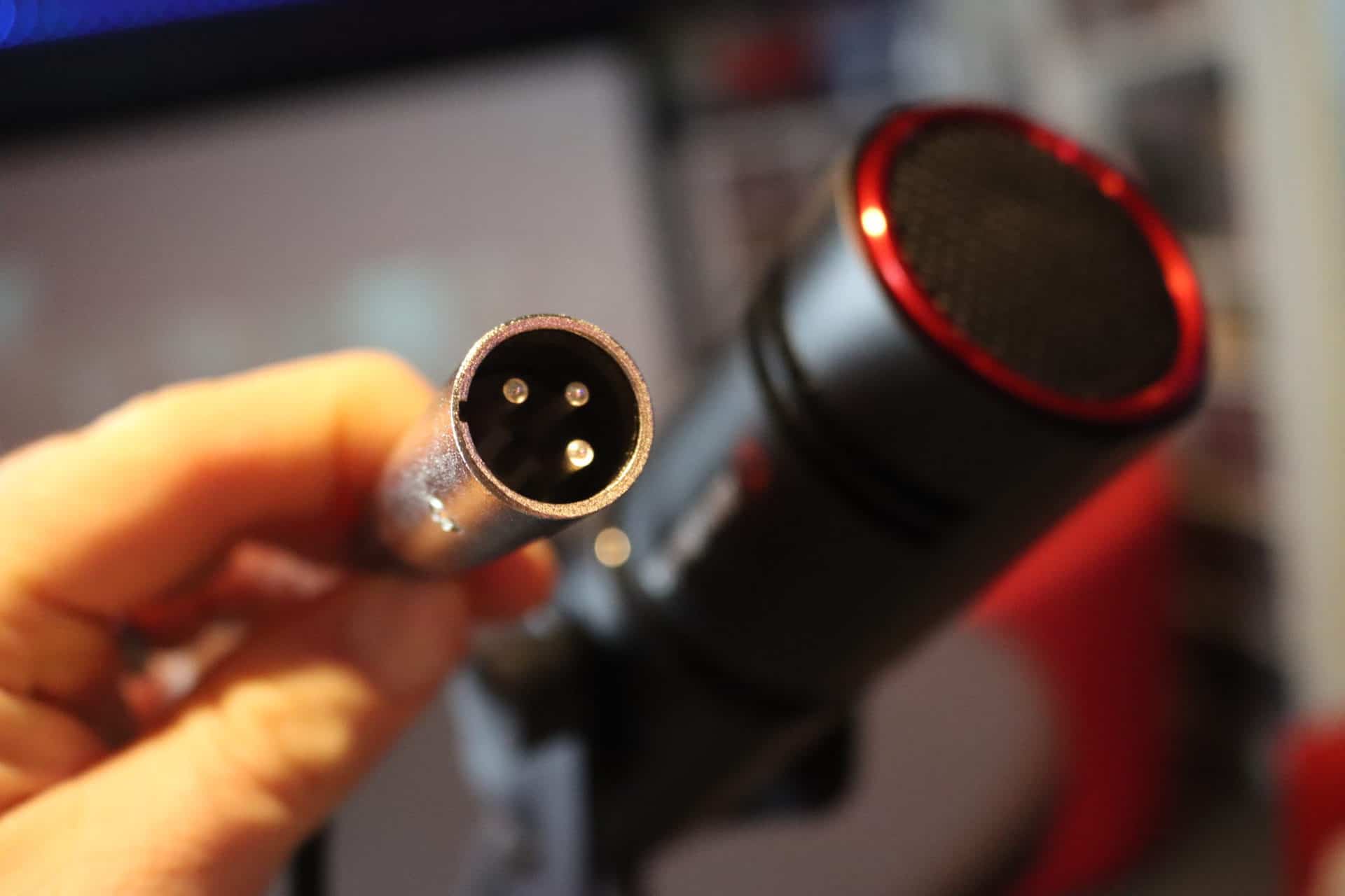 mic 330 xlr