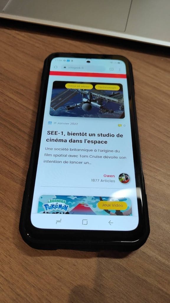 L'écran du Doogee V20 est très bon