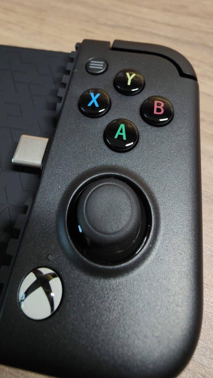 Gamesir X2 Pro - les touches officielles Xbox