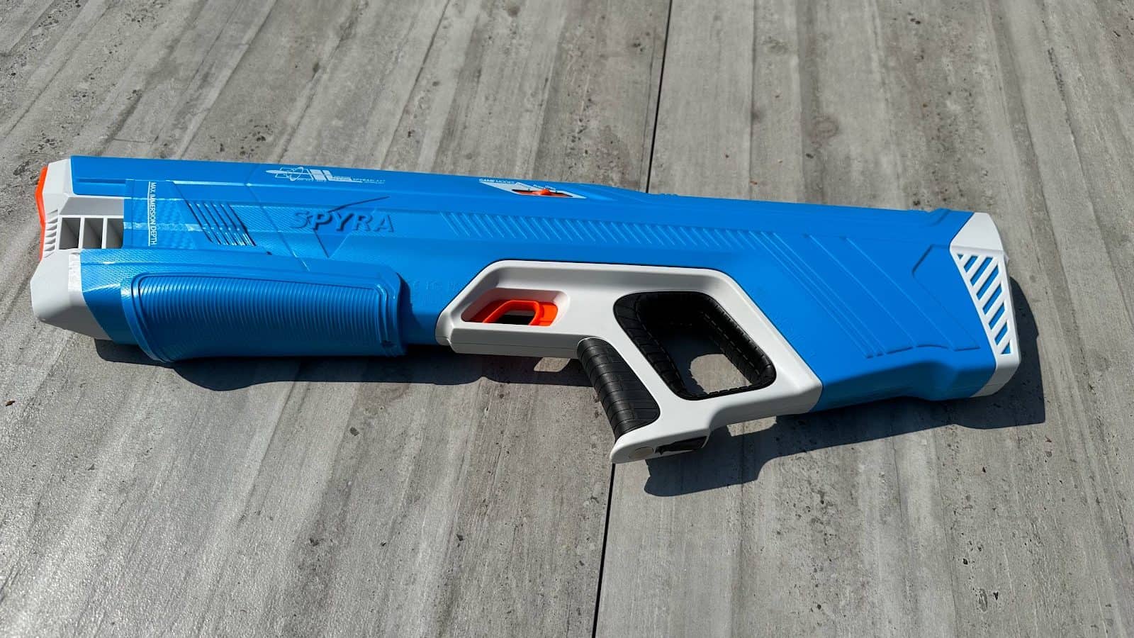 SpyraThree : Test, avis sur le pistolet à eau électrique mégapuissant