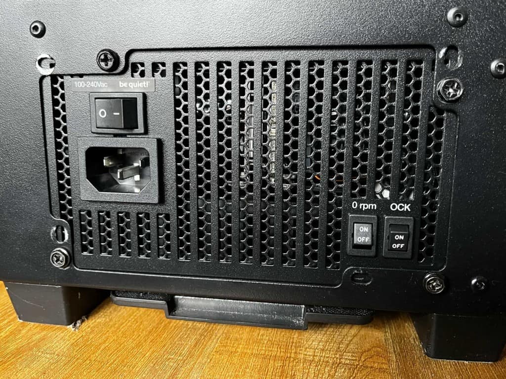 La be quiet! Dark Power 14 installée dans un boitier