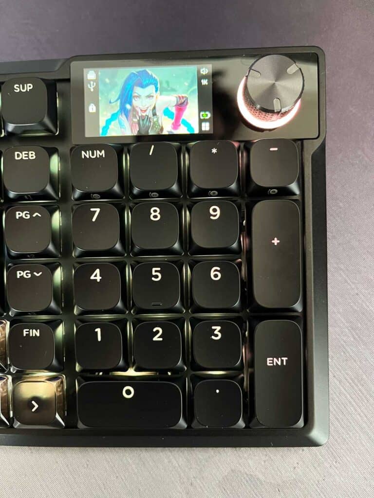 L'écran du Corsair Vanguard AIR 99 Wireless